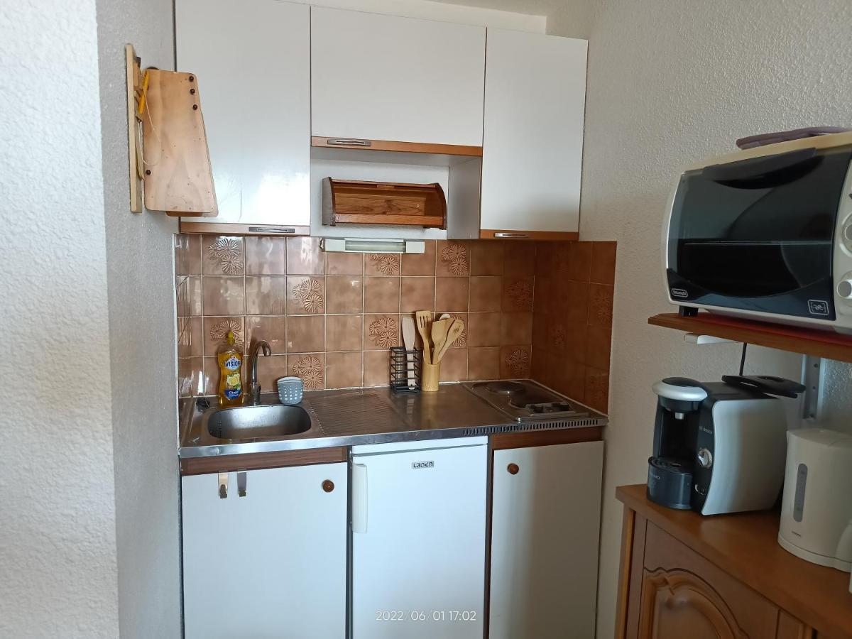 St Pierre La Mer,Appartement T2 En Residence Calme Флёри Экстерьер фото